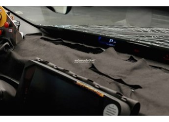 全新寶馬X5內(nèi)飾曝光！放棄儀表 搭載小米YU7同款全景屏 封面圖