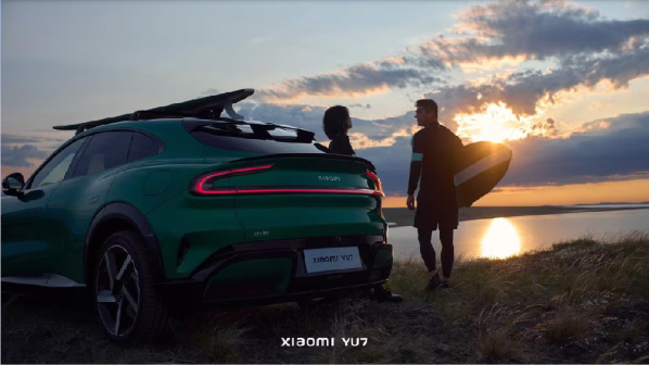 官方解析小米YU7底盤氛圍燈功能：提供8種燈光顏色