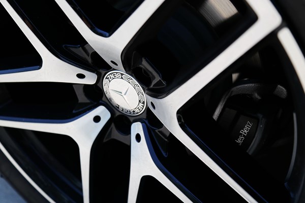 都市逍遙派 試駕奔馳GLE450 COUPE AMG