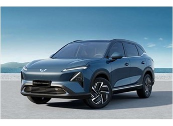 五菱首款新能源雙動力SUV！五菱星光S內(nèi)飾公布：8月上市