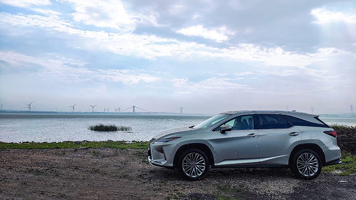 雨后見美景 雷克薩斯RX450hL懷來官?gòu)d游記