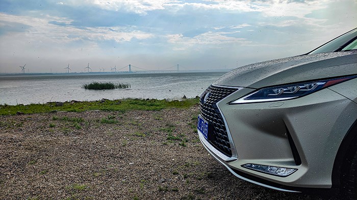 雨后見美景 雷克薩斯RX450hL懷來官?gòu)d游記