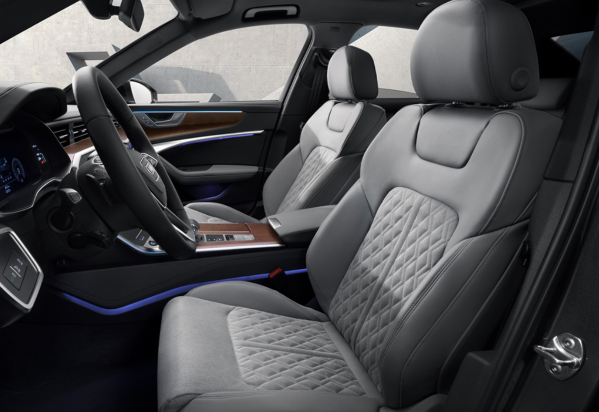 新款奧迪A6L終于來了 相比老款值得買嗎？看完就懂了