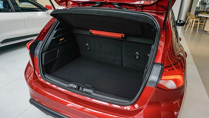 換回四缸全新面貌 萬車網(wǎng)實(shí)拍2022福特新款福克斯ST