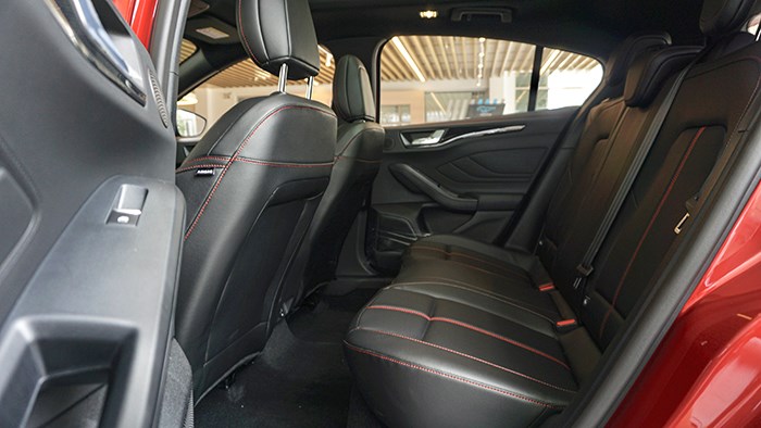 換回四缸全新面貌 萬車網(wǎng)實(shí)拍2022福特新款?？怂筍T