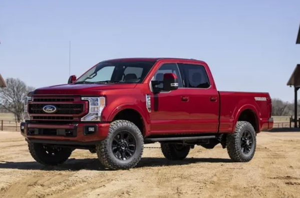 美式大V8來啦！福特Megazilla 7.3L發(fā)動機(jī)首次亮相