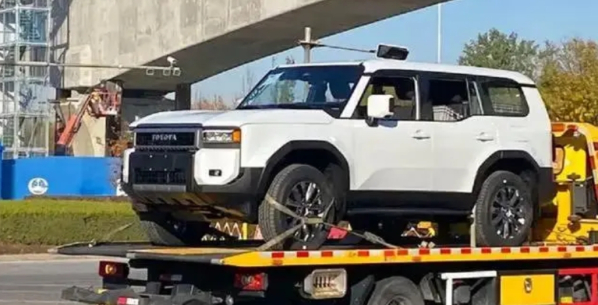 一汽豐田全新普拉多將于春節(jié)后接受預(yù)訂 這不整一臺？