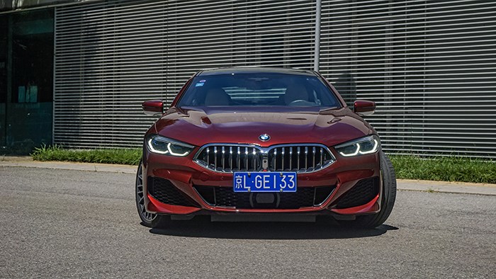 隨時(shí)變換角色 寶馬8系四門(mén)轎跑車(chē)評(píng)測(cè)