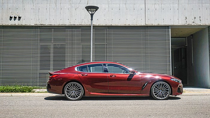 隨時(shí)變換角色 寶馬8系四門(mén)轎跑車(chē)評(píng)測(cè)