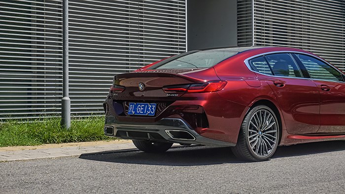 隨時(shí)變換角色 寶馬8系四門(mén)轎跑車(chē)評(píng)測(cè)