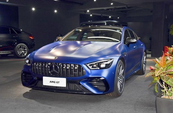 新款奔馳AMG GT 53 4MATIC 跑車上市 售134.48萬(wàn)