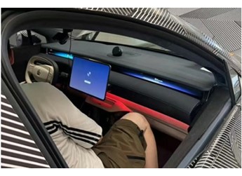 預(yù)售80萬！蔚來旗艦行政轎車ET9內(nèi)飾首曝：搭載貫穿屏幕+橢圓方向盤