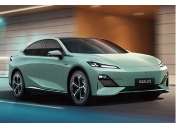 14.59萬(wàn)元起！新款長(zhǎng)安深藍(lán)SL03成都車展上市 封面圖