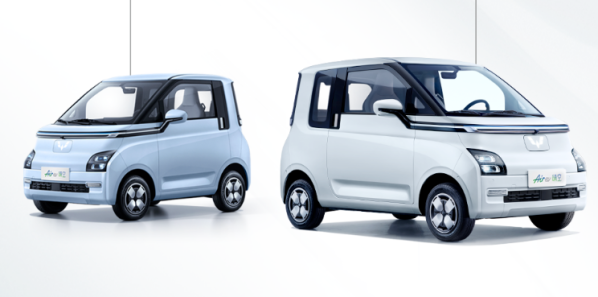 售價6.78萬-8.28萬元！五菱Air ev晴空上市 續(xù)航300km