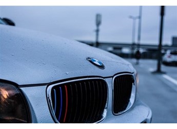 同價(jià)格買合資還是國(guó)產(chǎn)！4月以來超128個(gè)車系降價(jià)：7折保時(shí)捷5折BBA