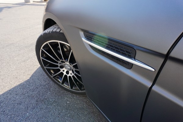 來自德國的獨特氣質 試駕奔馳SLC 300