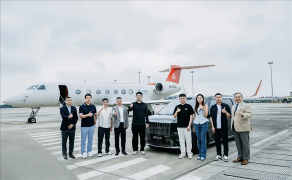 全球含金量最高MPV！極氪009光輝典藏版開啟首批交付