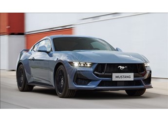 一代經(jīng)典平民跑車(chē)！全新福特野馬上市：起售價(jià)38.98萬(wàn)元 封面圖