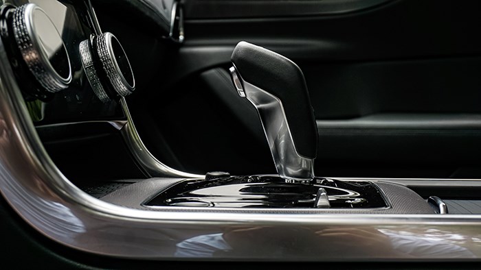 專(zhuān)為運(yùn)動(dòng)而造 捷豹XEL評(píng)測(cè) 