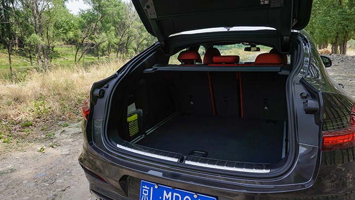 要運(yùn)動(dòng)又要格調(diào) 寶馬X4 xDrive30i評(píng)測(cè)