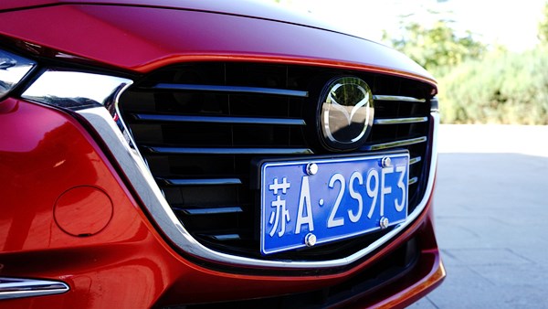 年輕夠范兒 試駕新Mazda3 Axela昂克賽拉