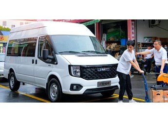 合資品質(zhì)有保障！江鈴福順榮膺“2022年度第一輕客” 封面圖