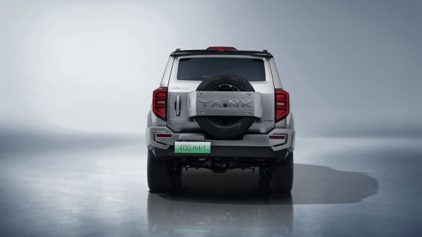 2024款坦克400 Hi4-T試駕：武能越野文能持家