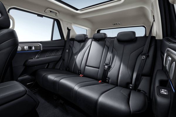 2024款坦克400 Hi4-T試駕：武能越野文能持家