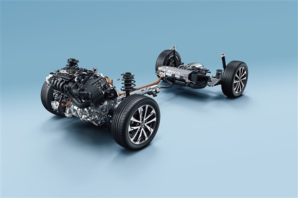 與比亞迪宋PLUS同價 新款一汽豐田卡羅拉銳放上市：12.98萬起