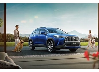 與比亞迪宋PLUS同價 新款一汽豐田卡羅拉銳放上市：12.98萬起 封面圖