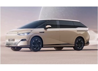小鵬X9實車亮相！全球首款后輪轉向MPV 將參加廣州車展